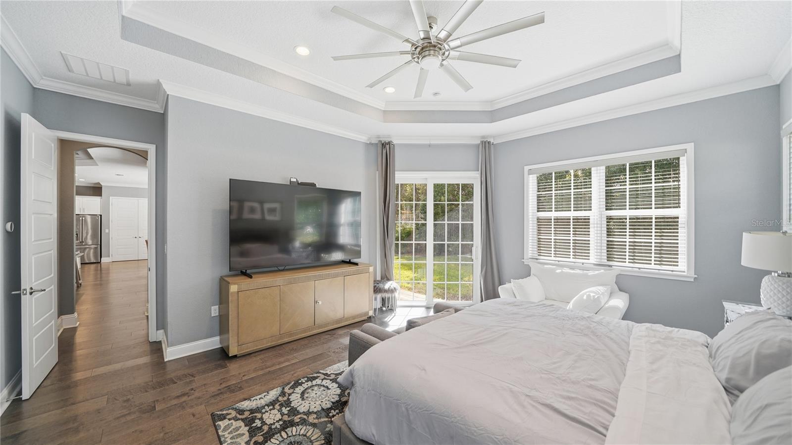 Image 29 of 64 For 4 Flagship Court