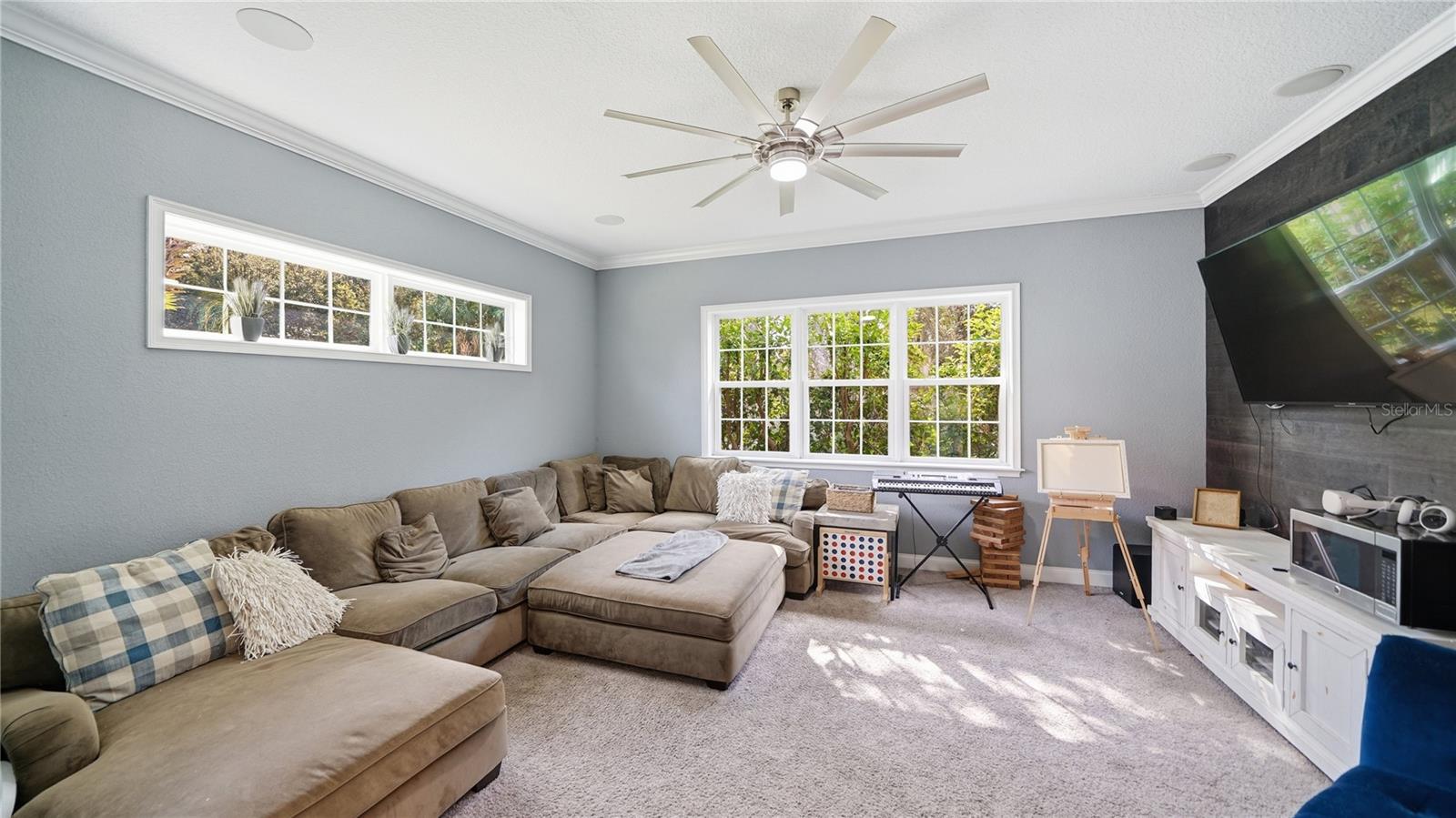 Image 30 of 64 For 4 Flagship Court