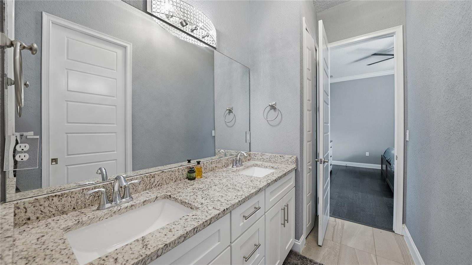 Image 39 of 64 For 4 Flagship Court