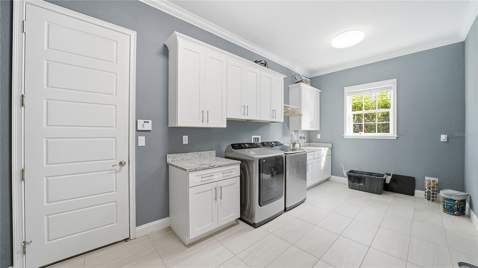 Image 43 of 64 For 4 Flagship Court