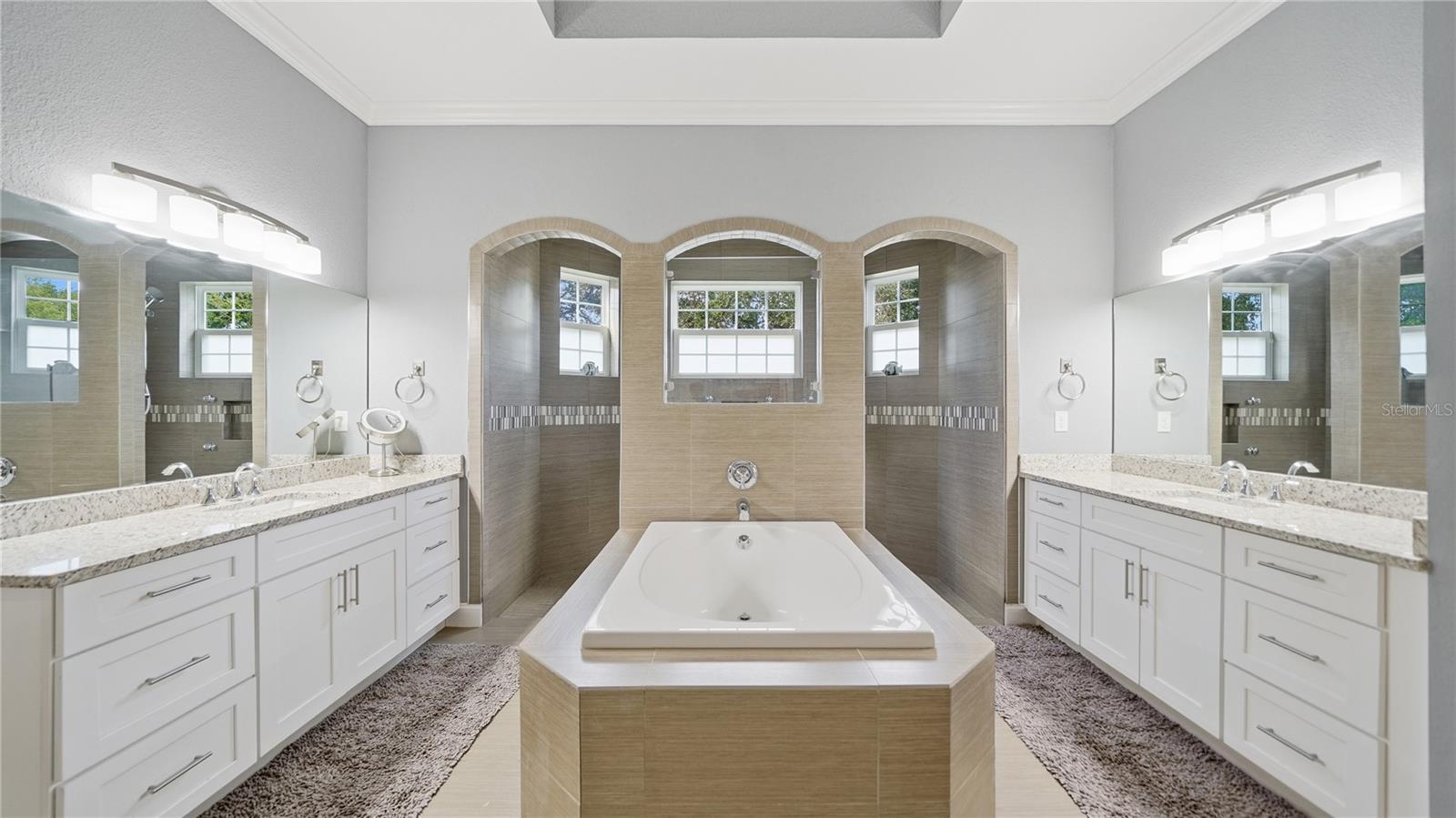 Image 8 of 64 For 4 Flagship Court