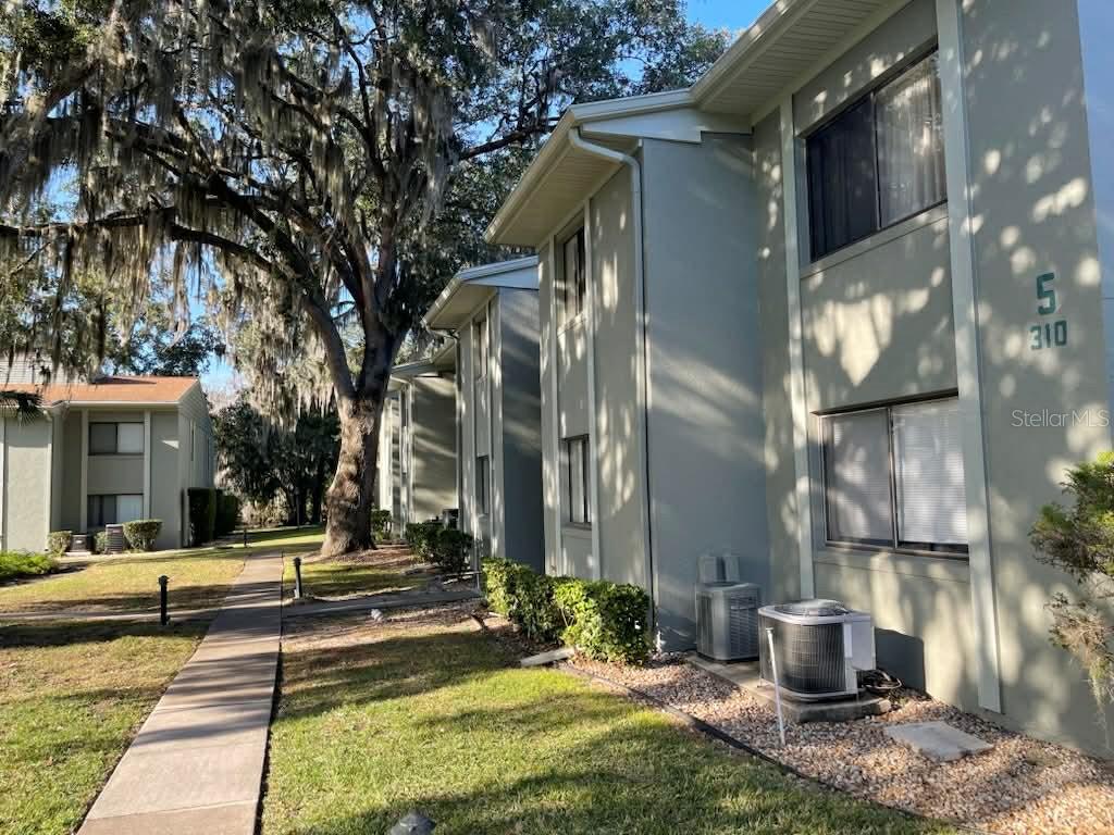 Image 8 of 34 For 310 Palm Coast Parkway 203