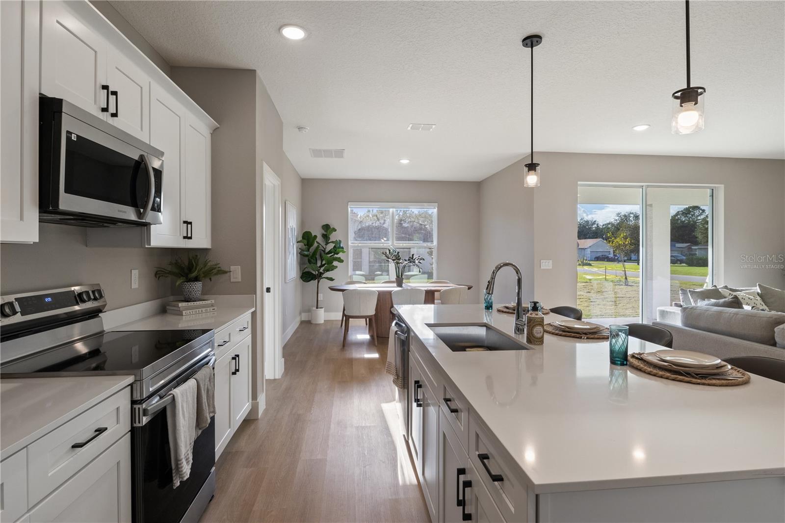 Image 3 of 15 For 3 Longview Lane