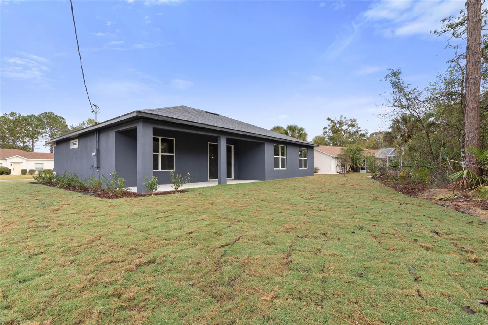 Image 5 of 15 For 3 Longview Lane