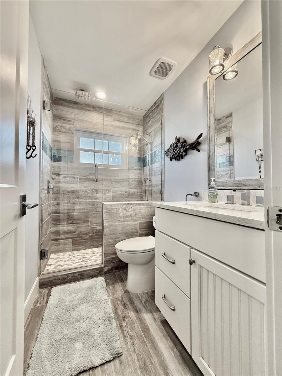 Image 21 of 29 For 39 Avalon Terrace