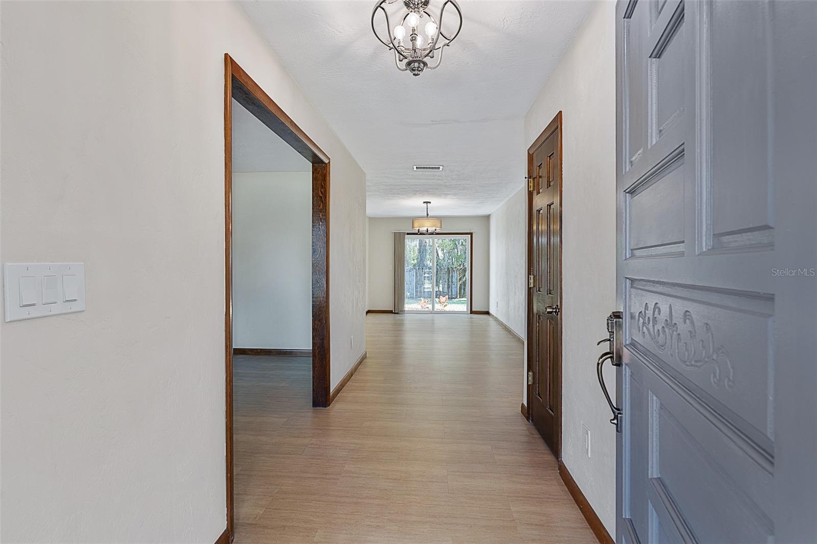 Image 10 of 48 For 521 Pelican Bay Drive