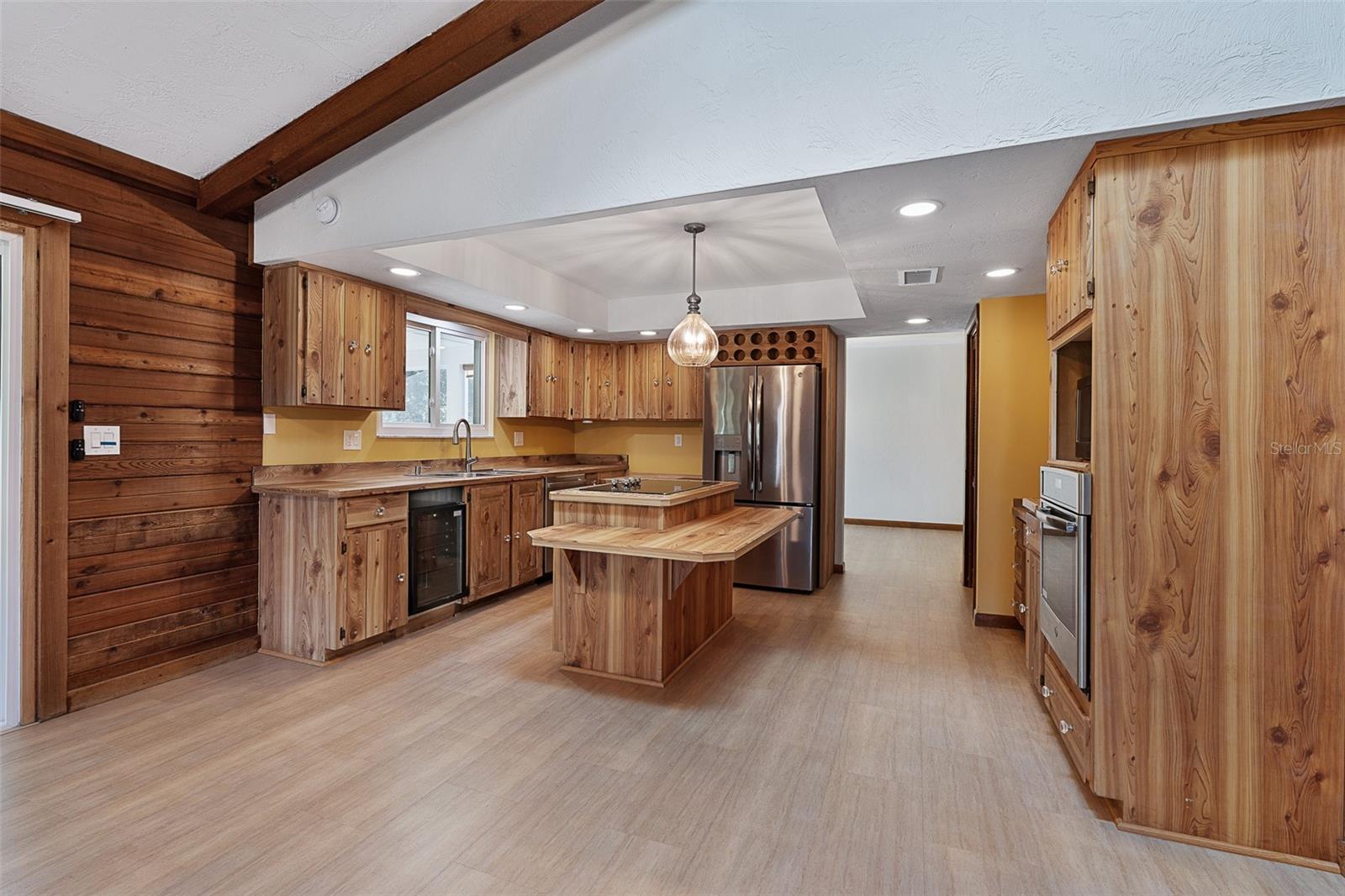 Image 15 of 48 For 521 Pelican Bay Drive