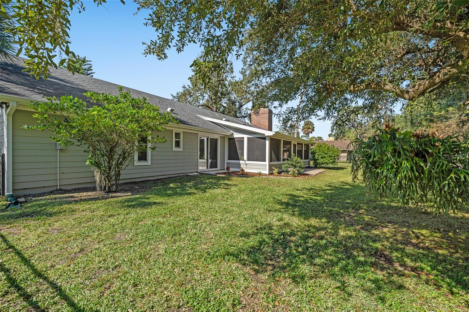 Image 45 of 48 For 521 Pelican Bay Drive