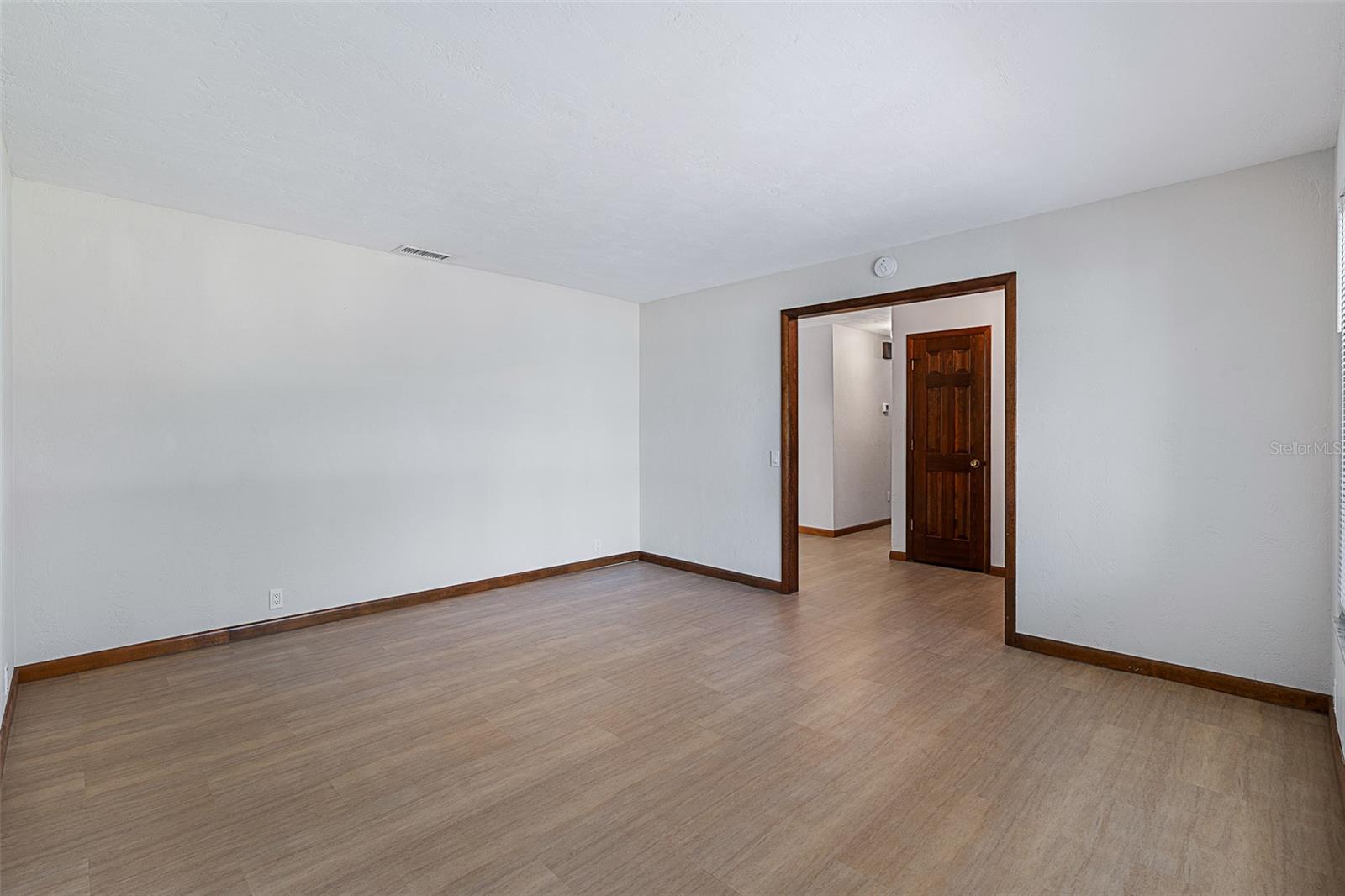 Image 7 of 48 For 521 Pelican Bay Drive