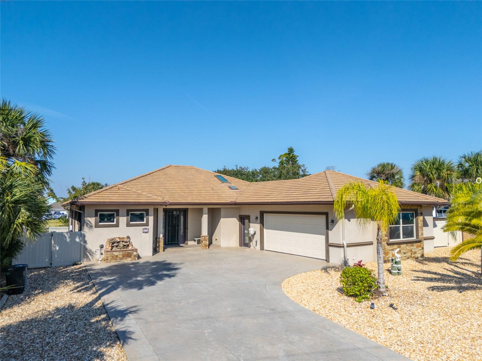 Image 35 of 61 For 608 Shearwood Drive