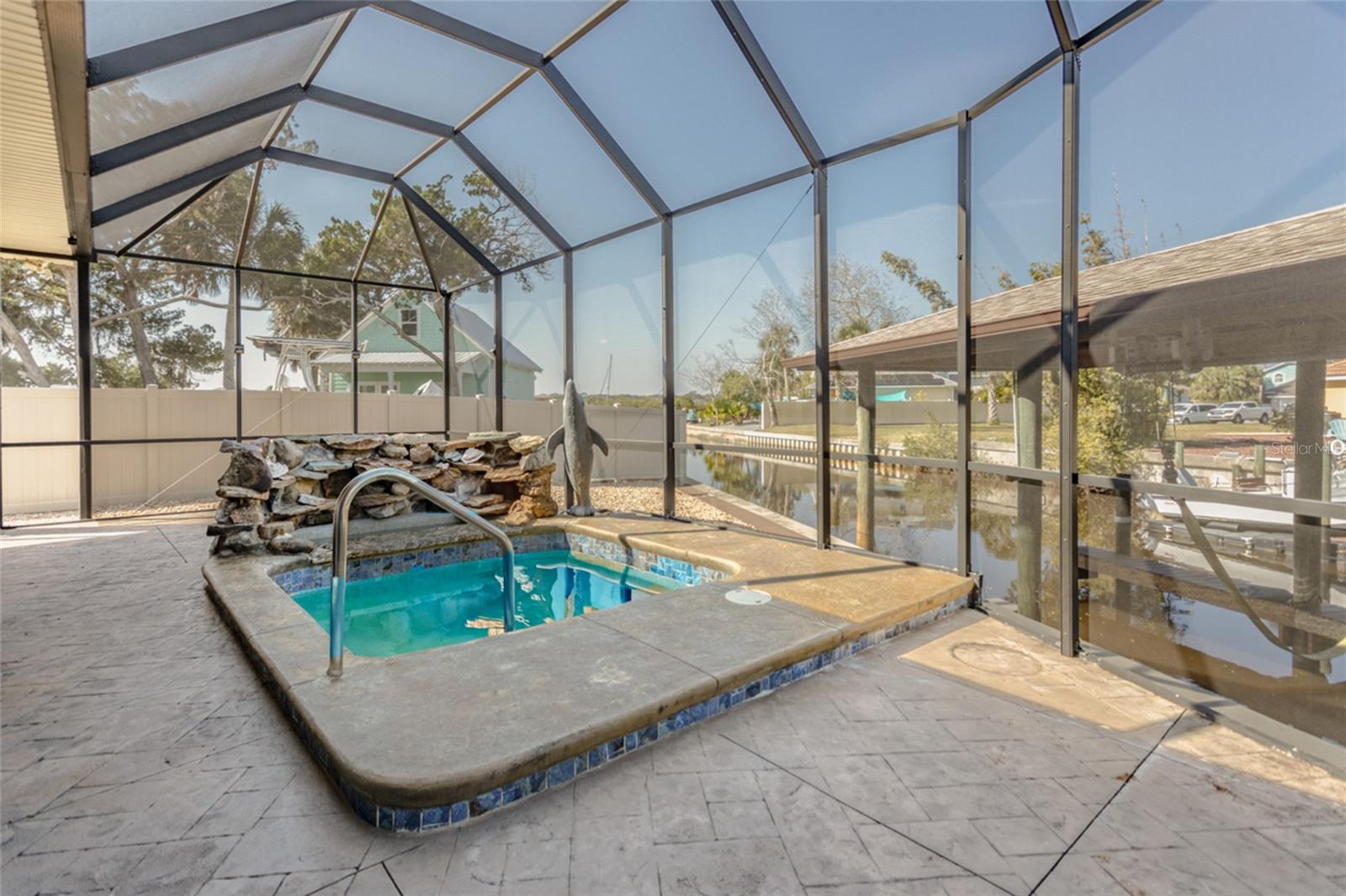 Image 38 of 61 For 608 Shearwood Drive