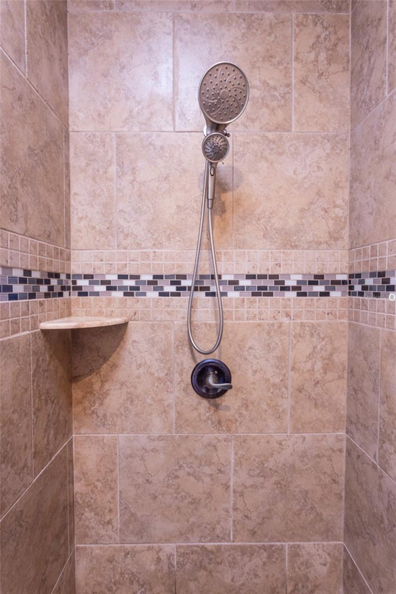 Image 40 of 61 For 608 Shearwood Drive