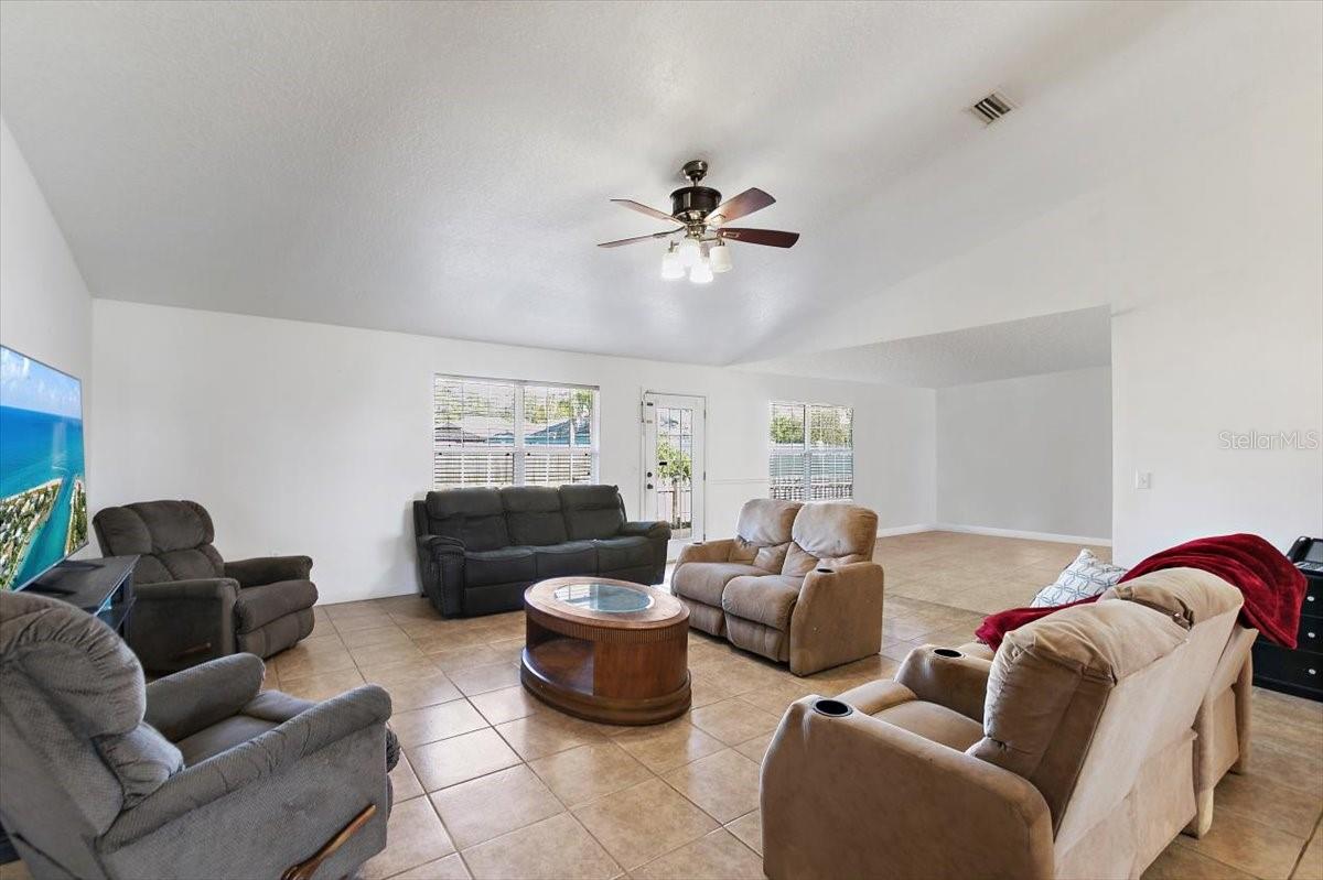 Image 7 of 23 For 38 Red Mill Drive