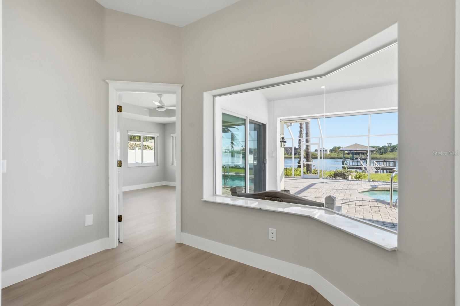 Image 20 of 45 For 470 Lambert Avenue