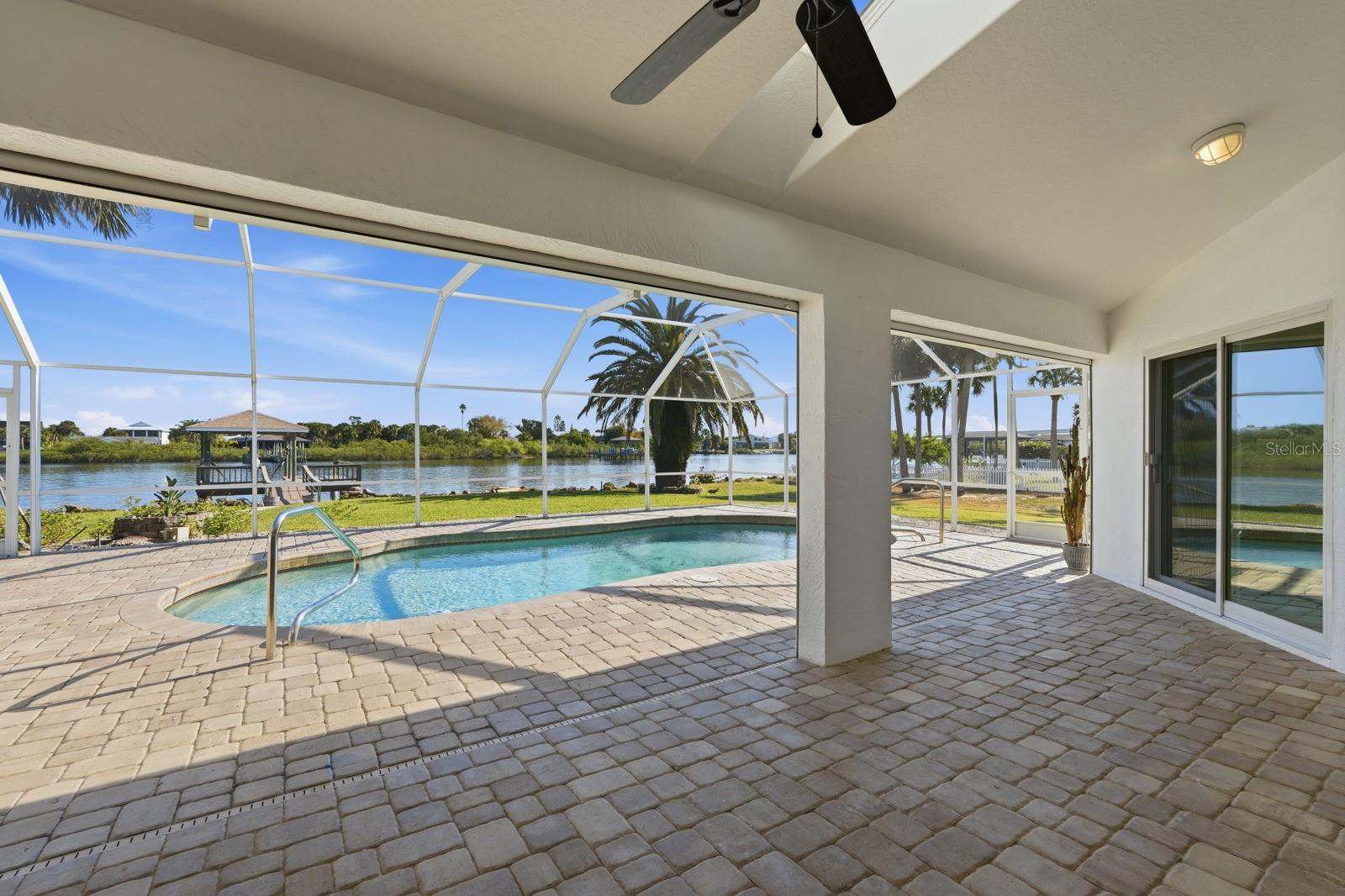 Image 3 of 45 For 470 Lambert Avenue