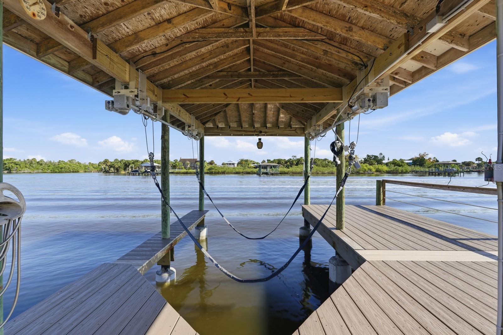 Image 36 of 45 For 470 Lambert Avenue