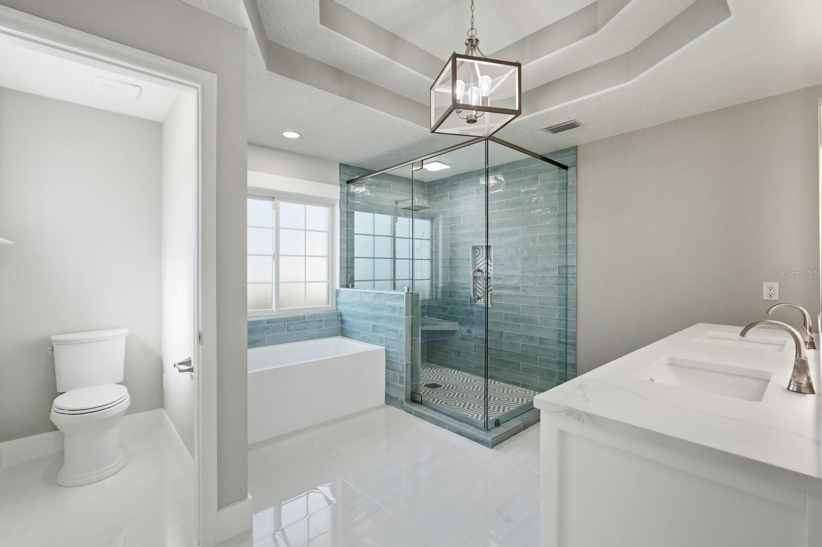 Image 5 of 45 For 470 Lambert Avenue