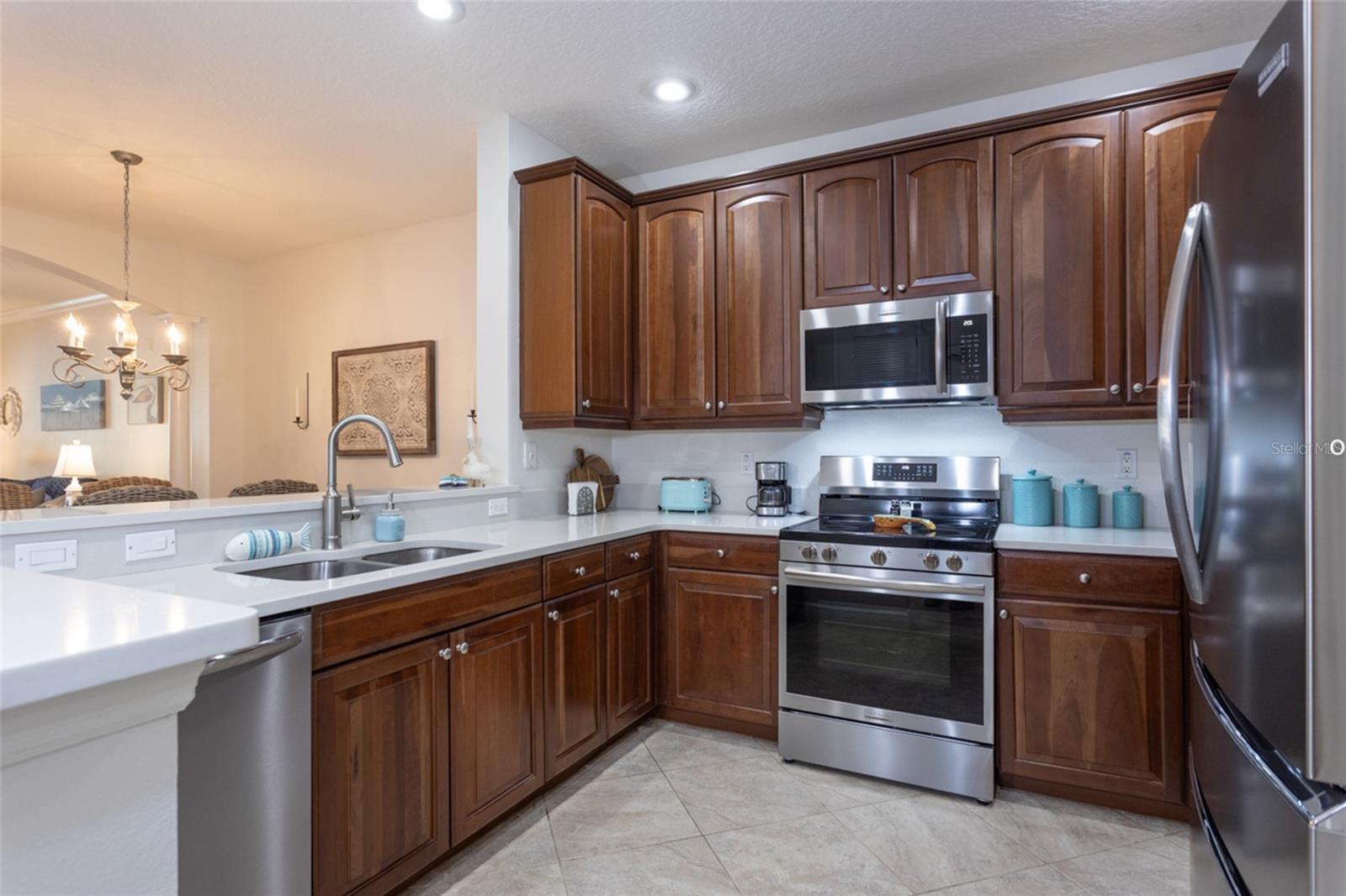 Image 12 of 49 For 35 Riverview Bend S 1825