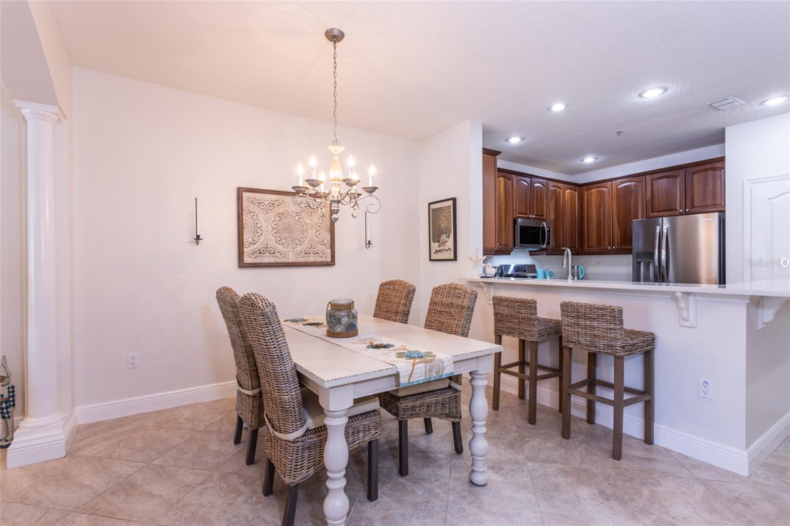 Image 14 of 49 For 35 Riverview Bend S 1825