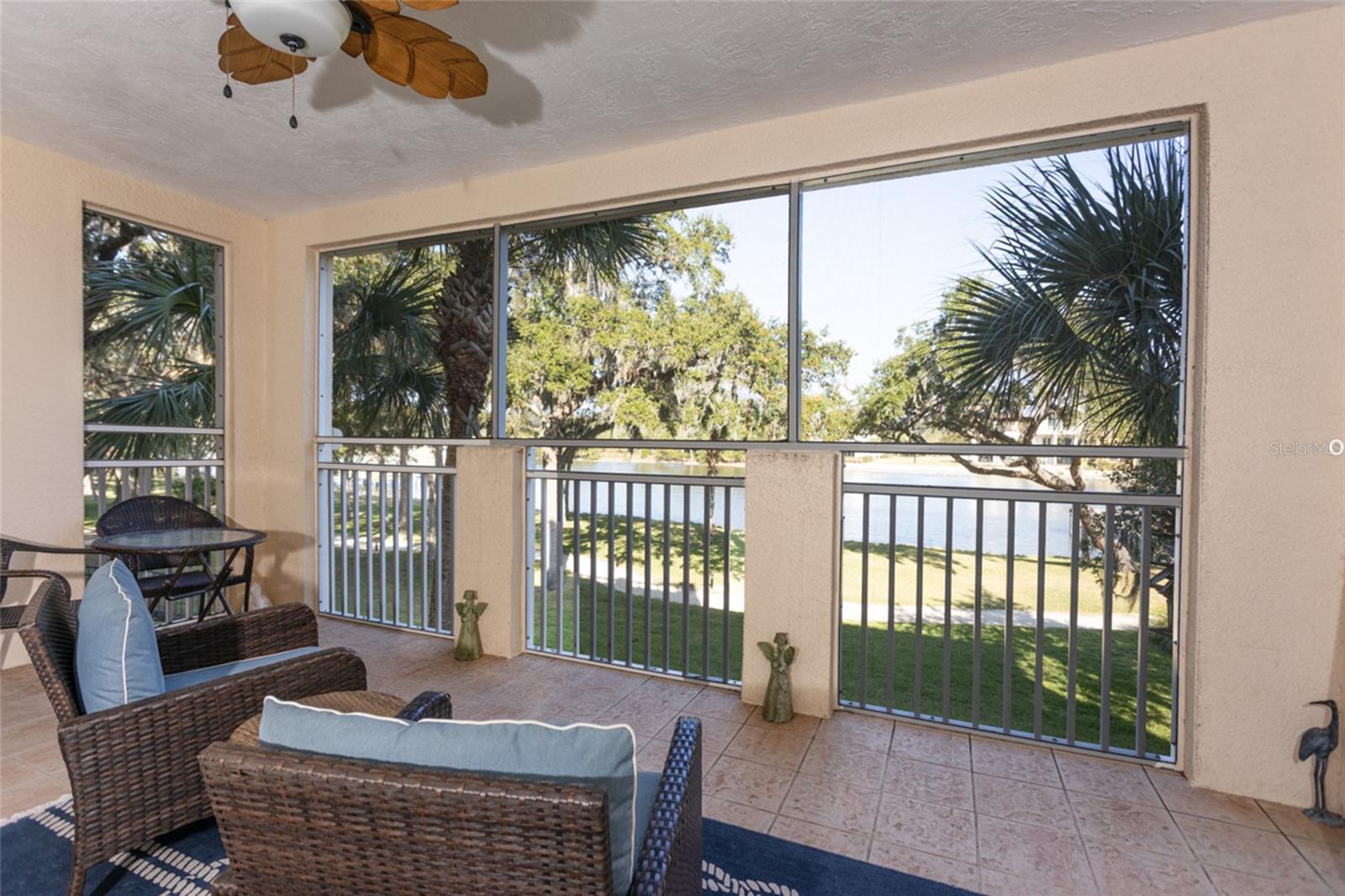 Image 19 of 49 For 35 Riverview Bend S 1825