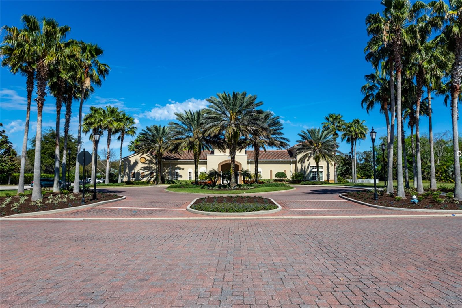 Image 39 of 49 For 35 Riverview Bend S 1825