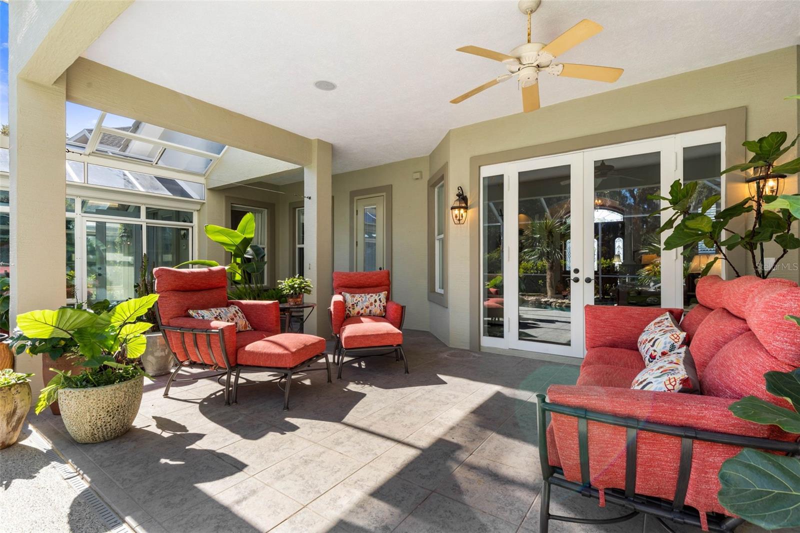 Image 25 of 80 For 46 Old Oak Drive S