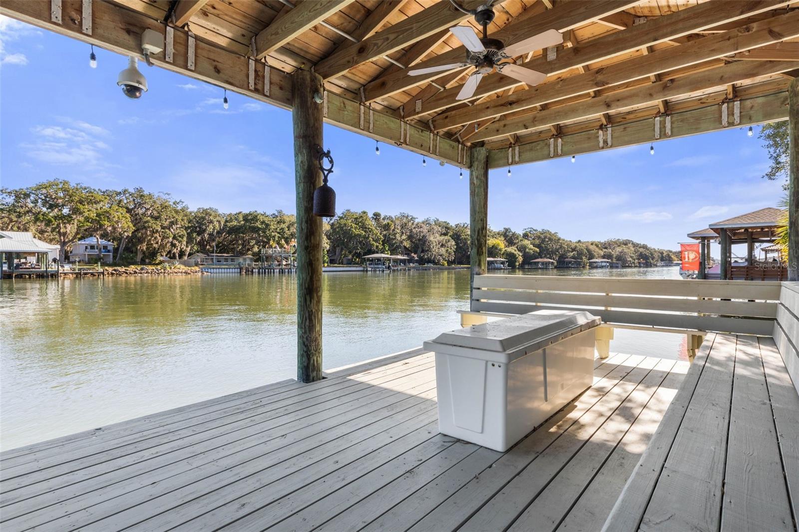 Image 39 of 80 For 46 Old Oak Drive S