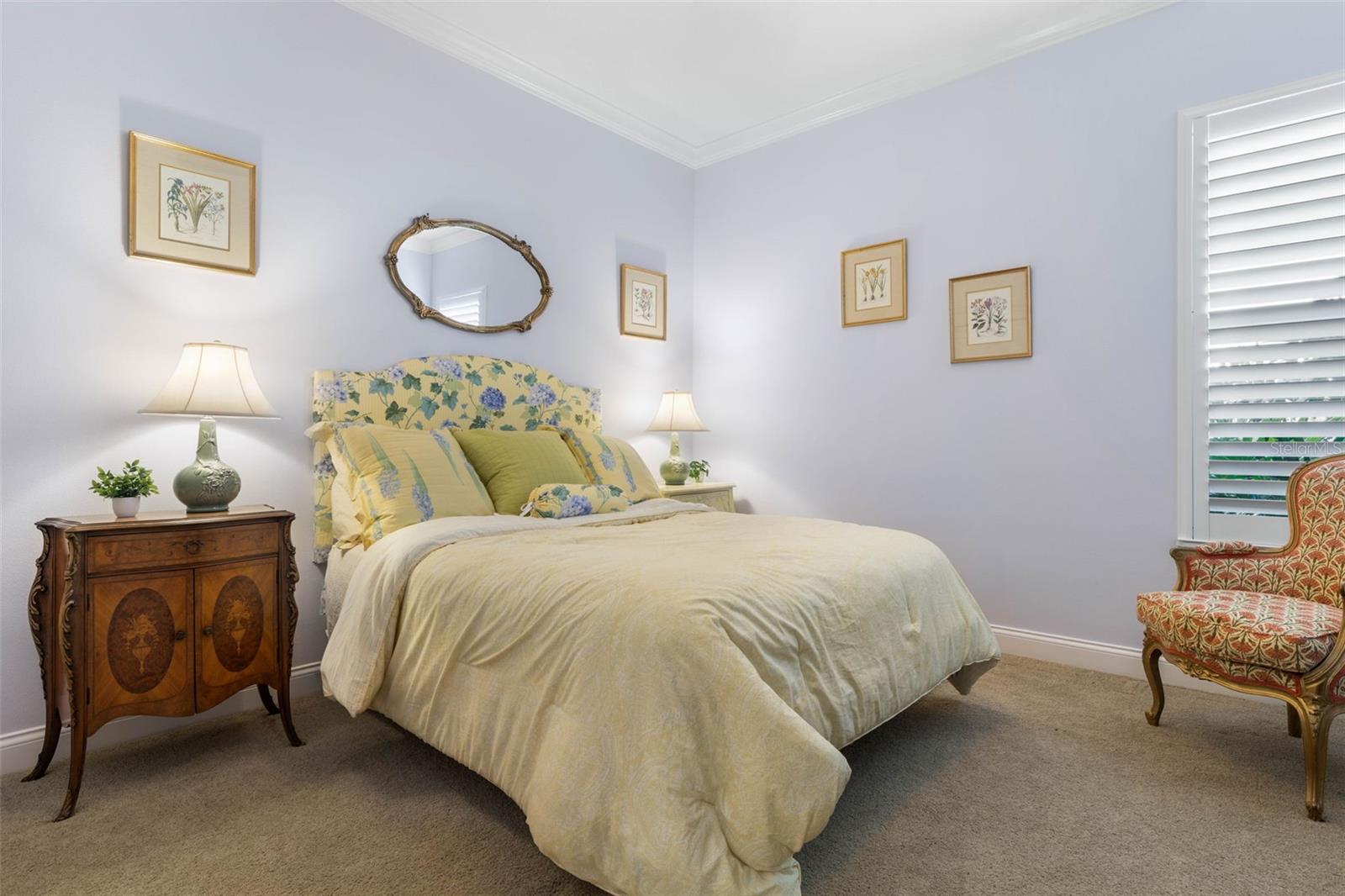 Image 61 of 80 For 46 Old Oak Drive S