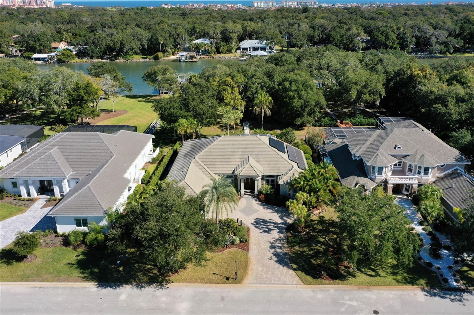 Image 73 of 80 For 46 Old Oak Drive S