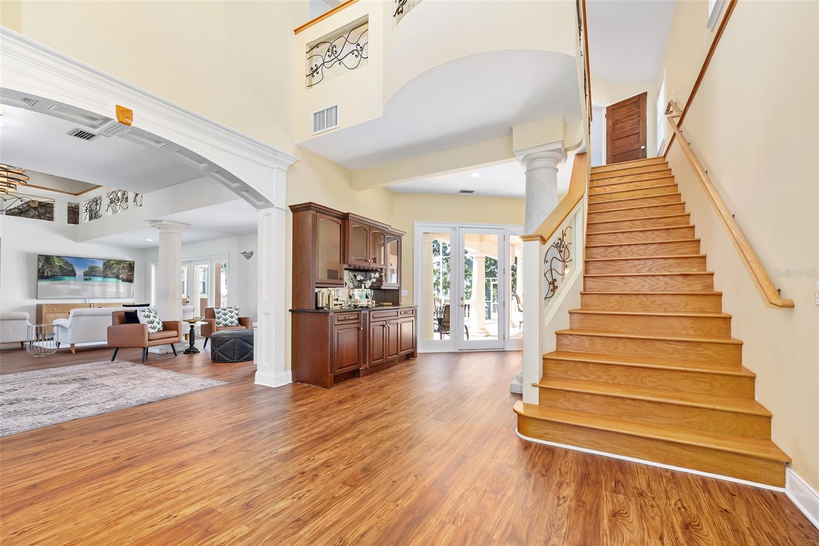 Image 15 of 78 For 2432 Dodge Drive