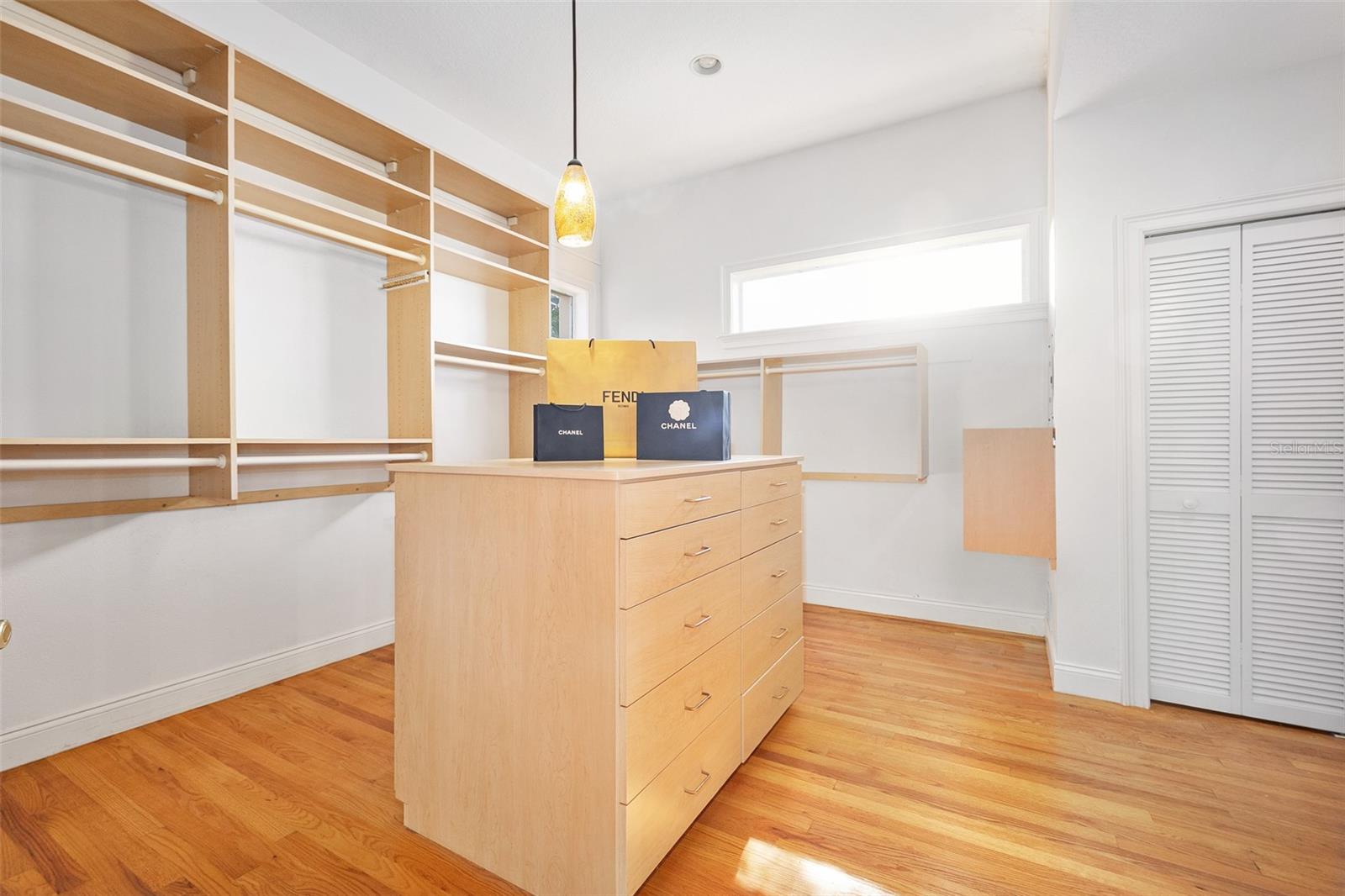 Image 25 of 78 For 2432 Dodge Drive