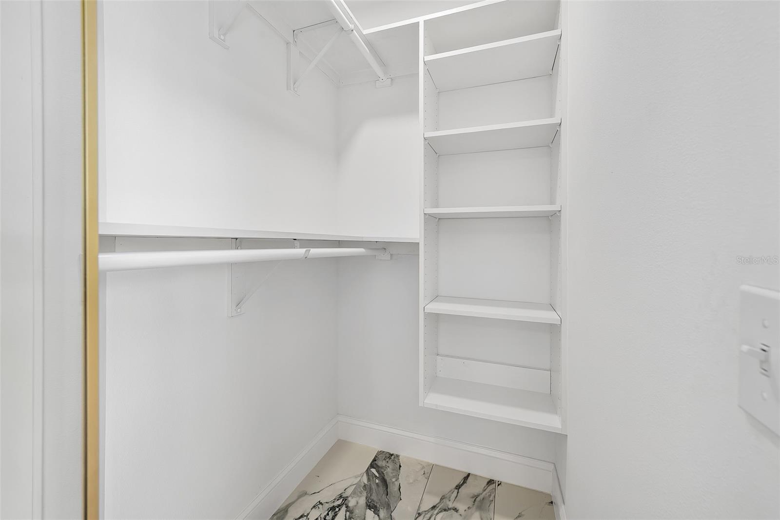 Image 30 of 78 For 2432 Dodge Drive