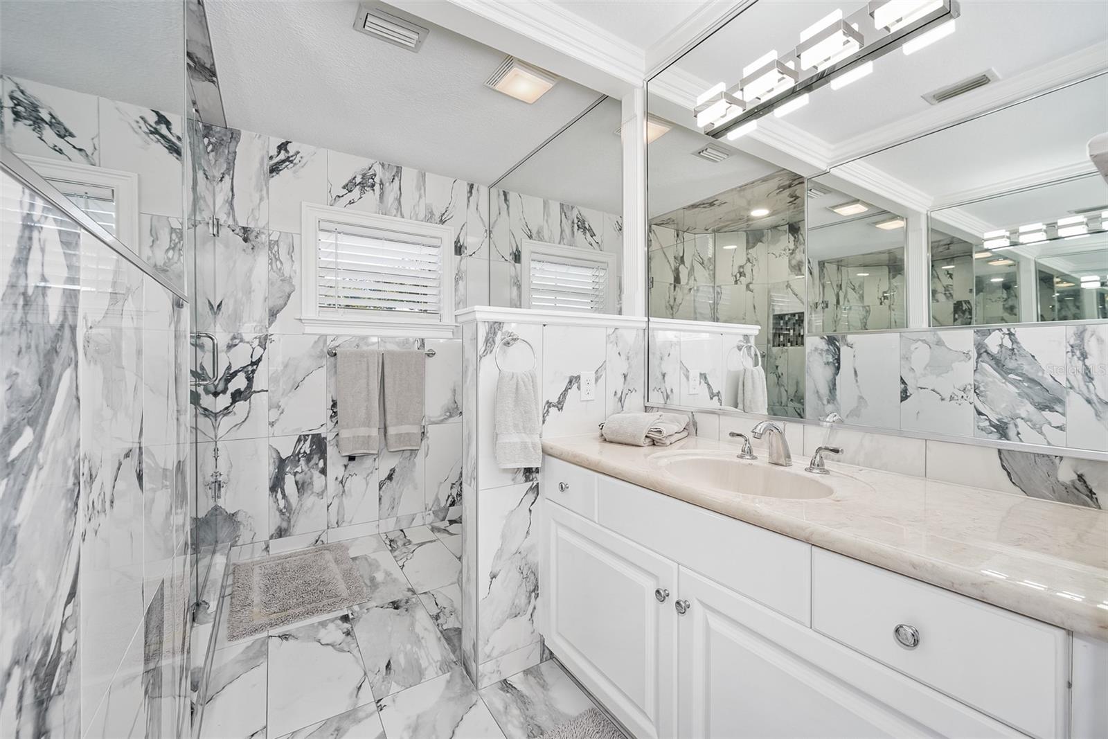 Image 31 of 78 For 2432 Dodge Drive