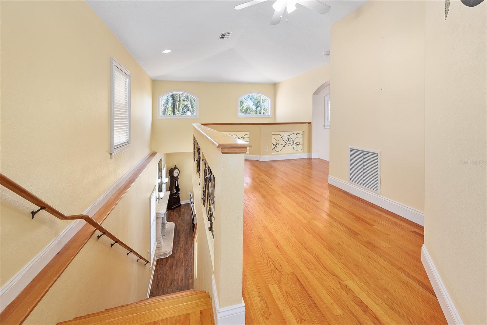 Image 42 of 78 For 2432 Dodge Drive