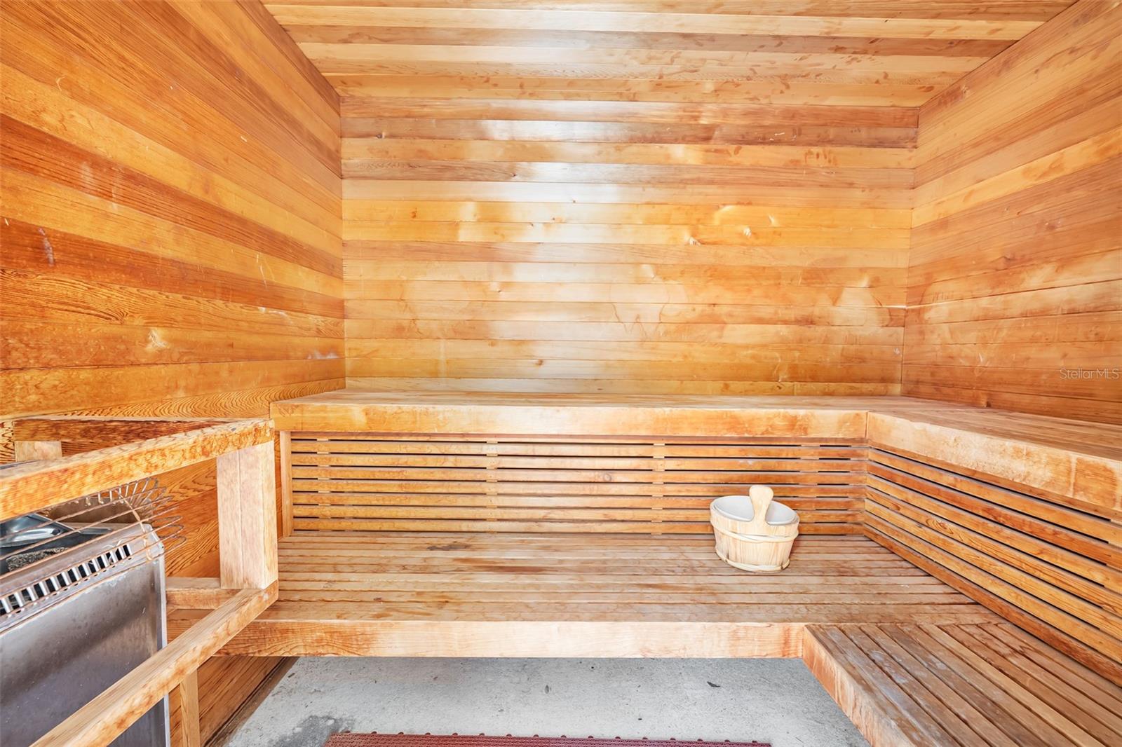 Image 50 of 78 For 2432 Dodge Drive