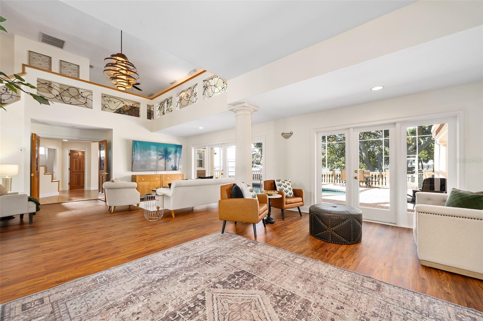 Image 6 of 78 For 2432 Dodge Drive