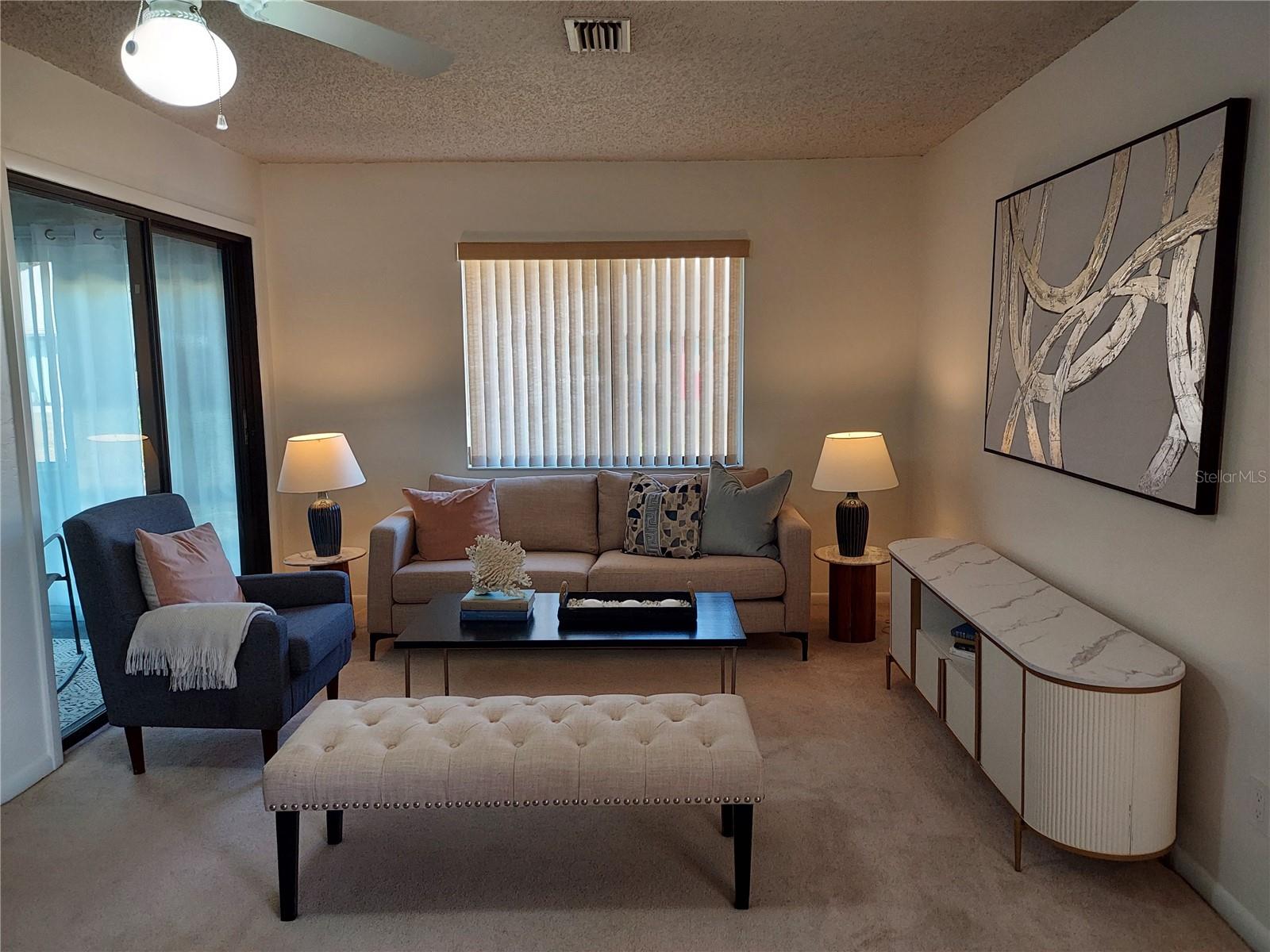 Image 3 of 12 For 47 Lake Forest Place 47