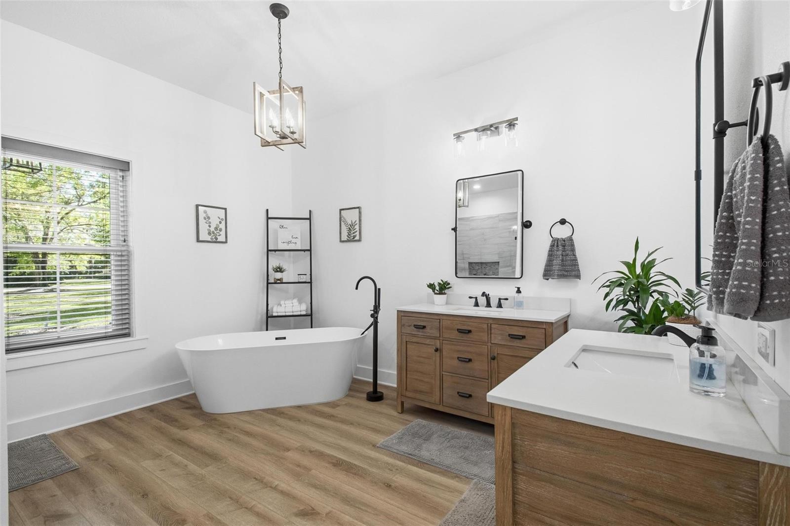 Image 22 of 56 For 928 Gallberry Court