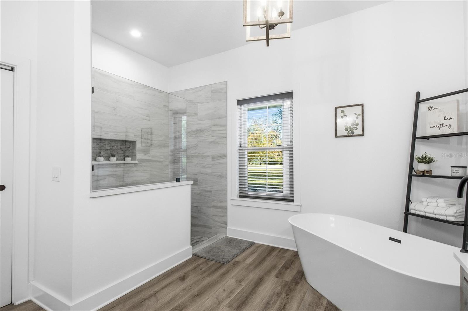 Image 24 of 56 For 928 Gallberry Court