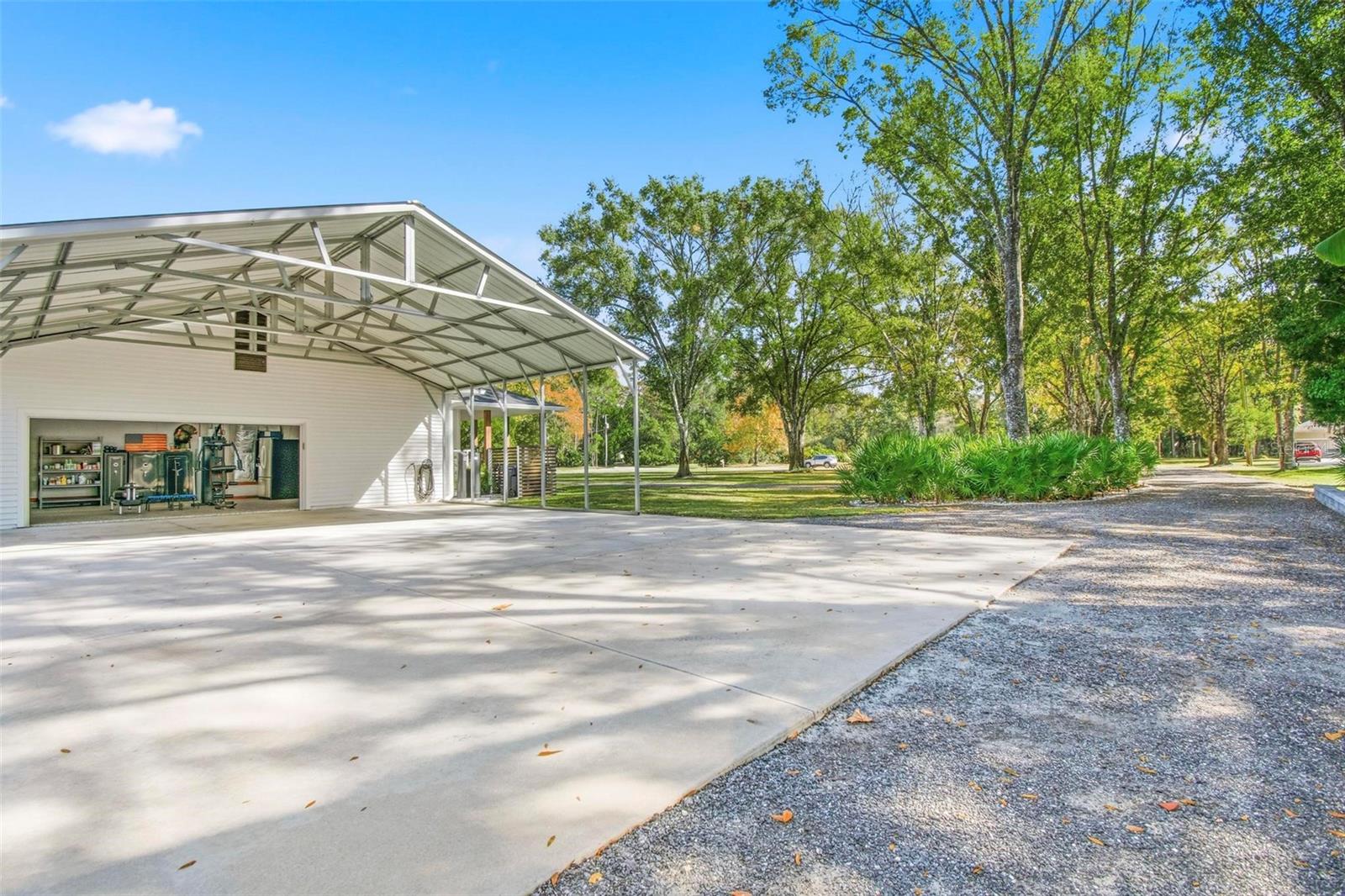 Image 47 of 56 For 928 Gallberry Court