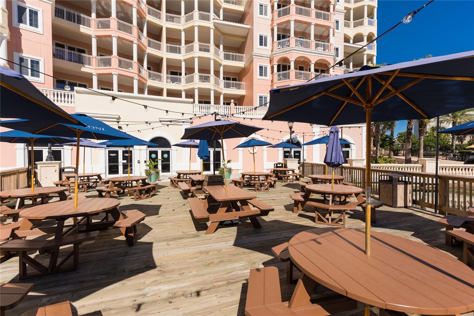 Image 68 of 100 For 200 Ocean Crest Drive 605