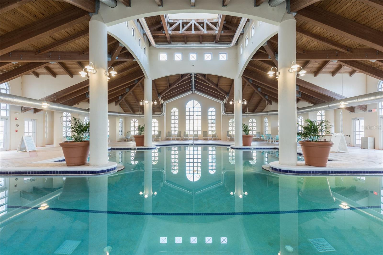 Image 79 of 100 For 200 Ocean Crest Drive 605