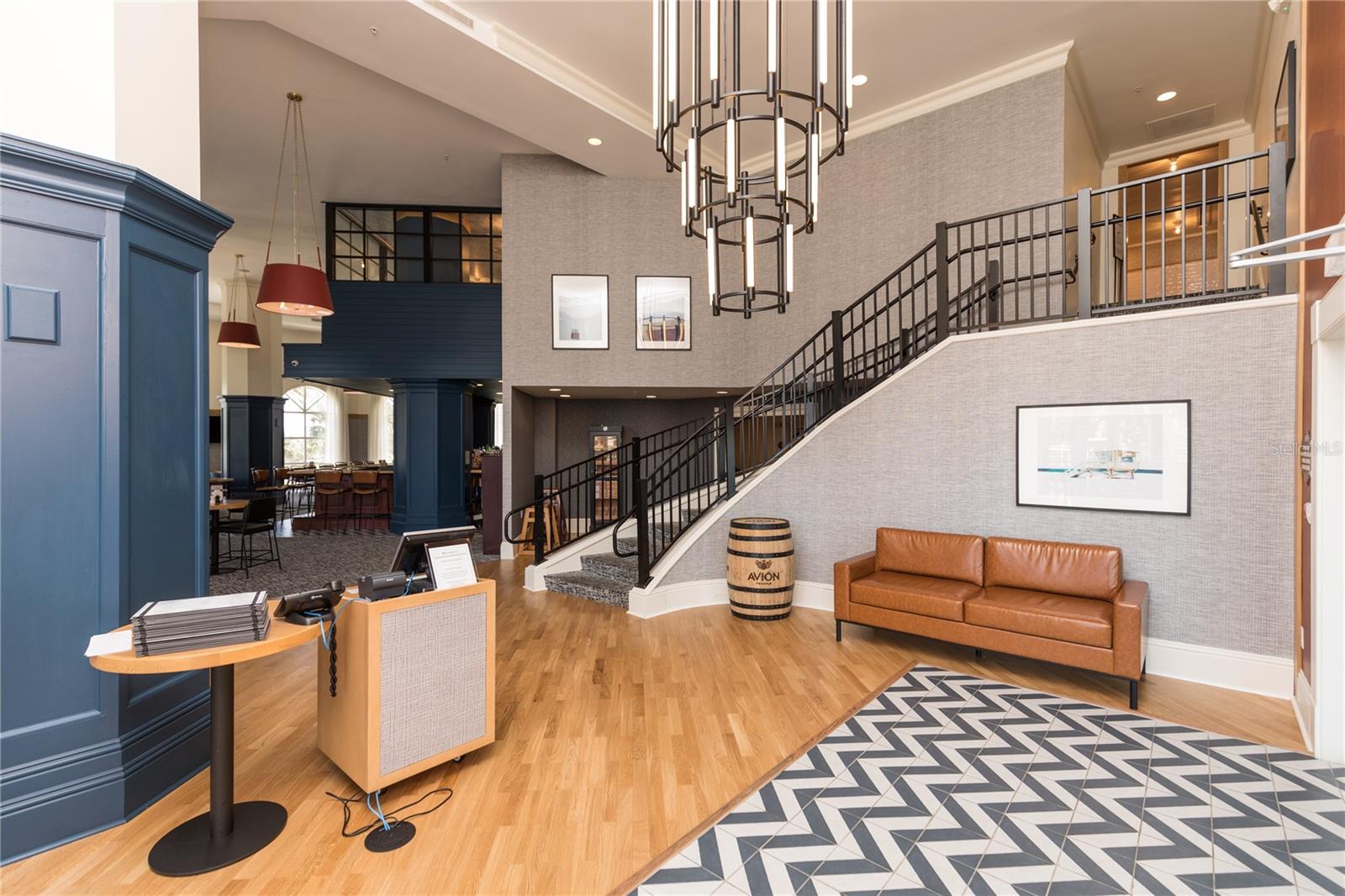 Image 95 of 100 For 200 Ocean Crest Drive 605