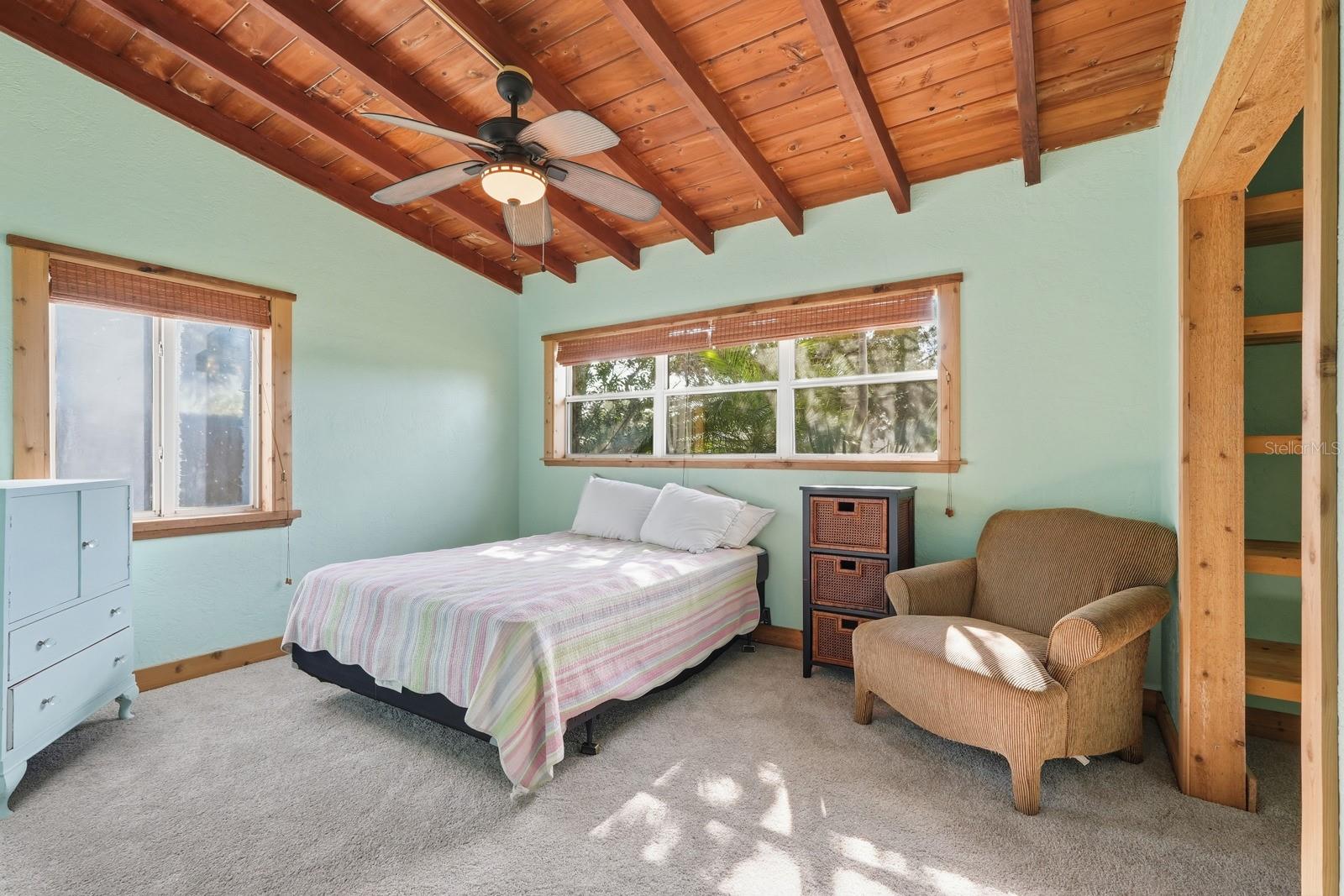 Image 12 of 32 For 119 Essex Drive