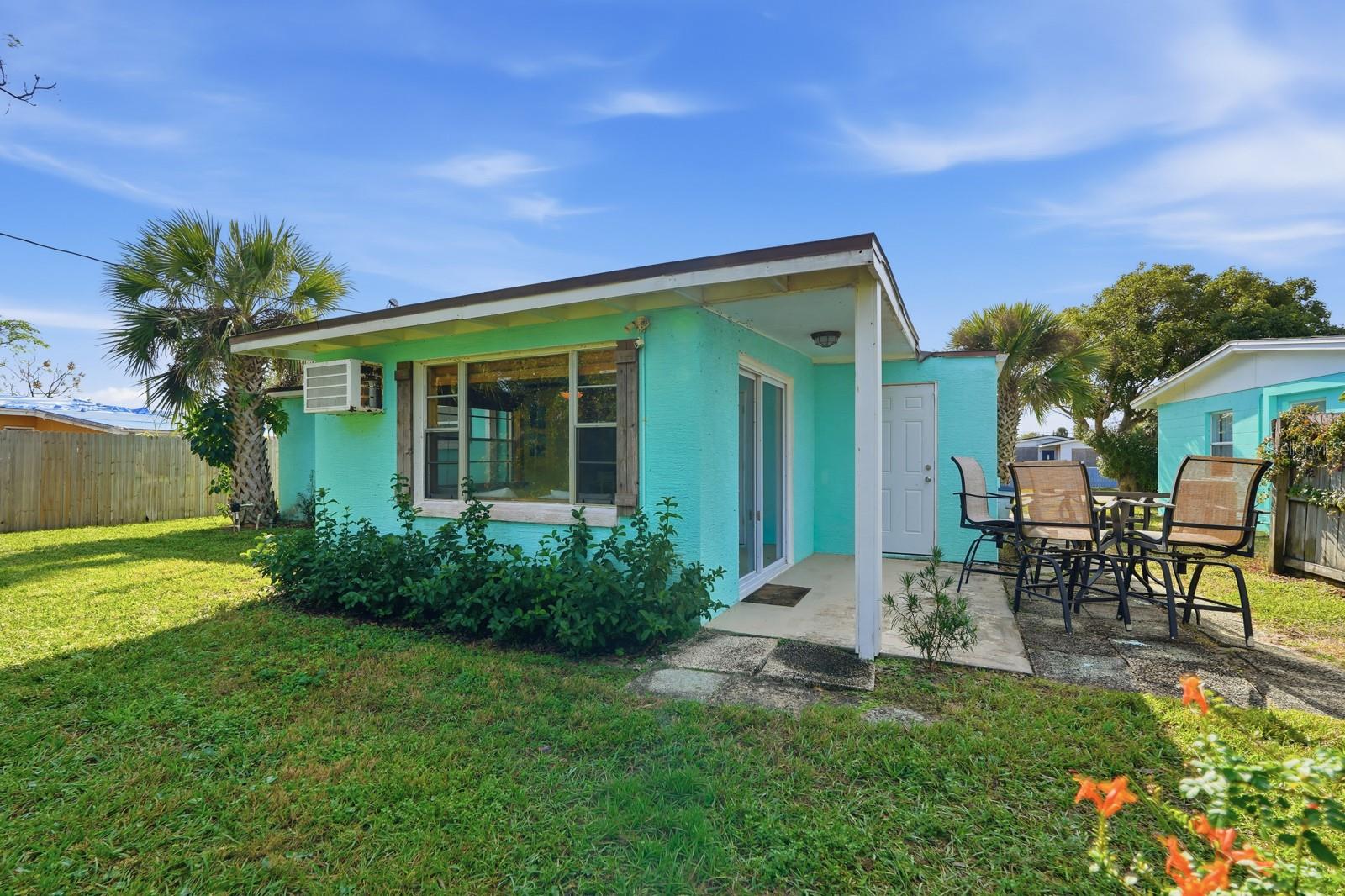 Image 24 of 32 For 119 Essex Drive