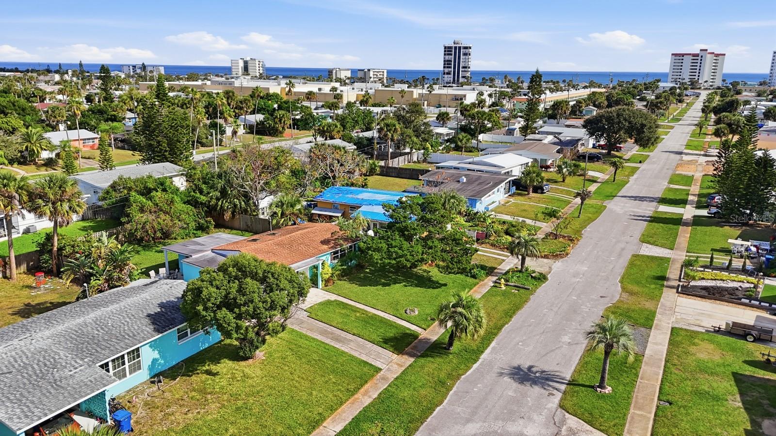 Image 27 of 32 For 119 Essex Drive