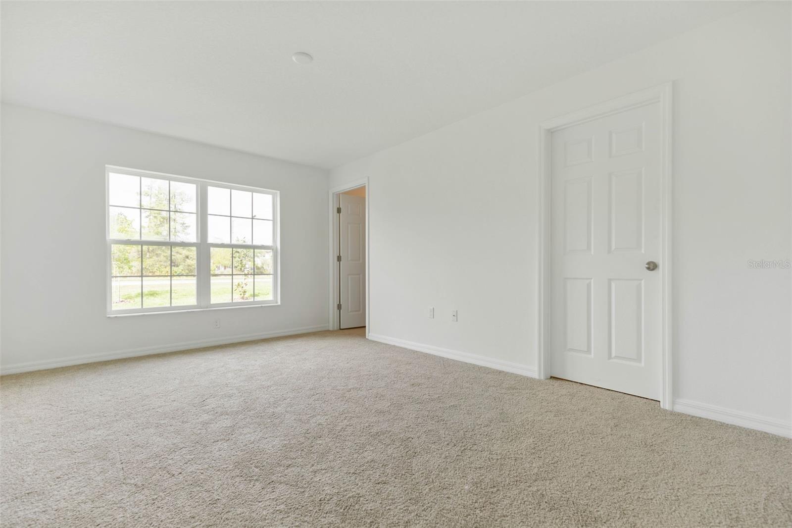 Image 15 of 20 For 20 Buttonwood Lane