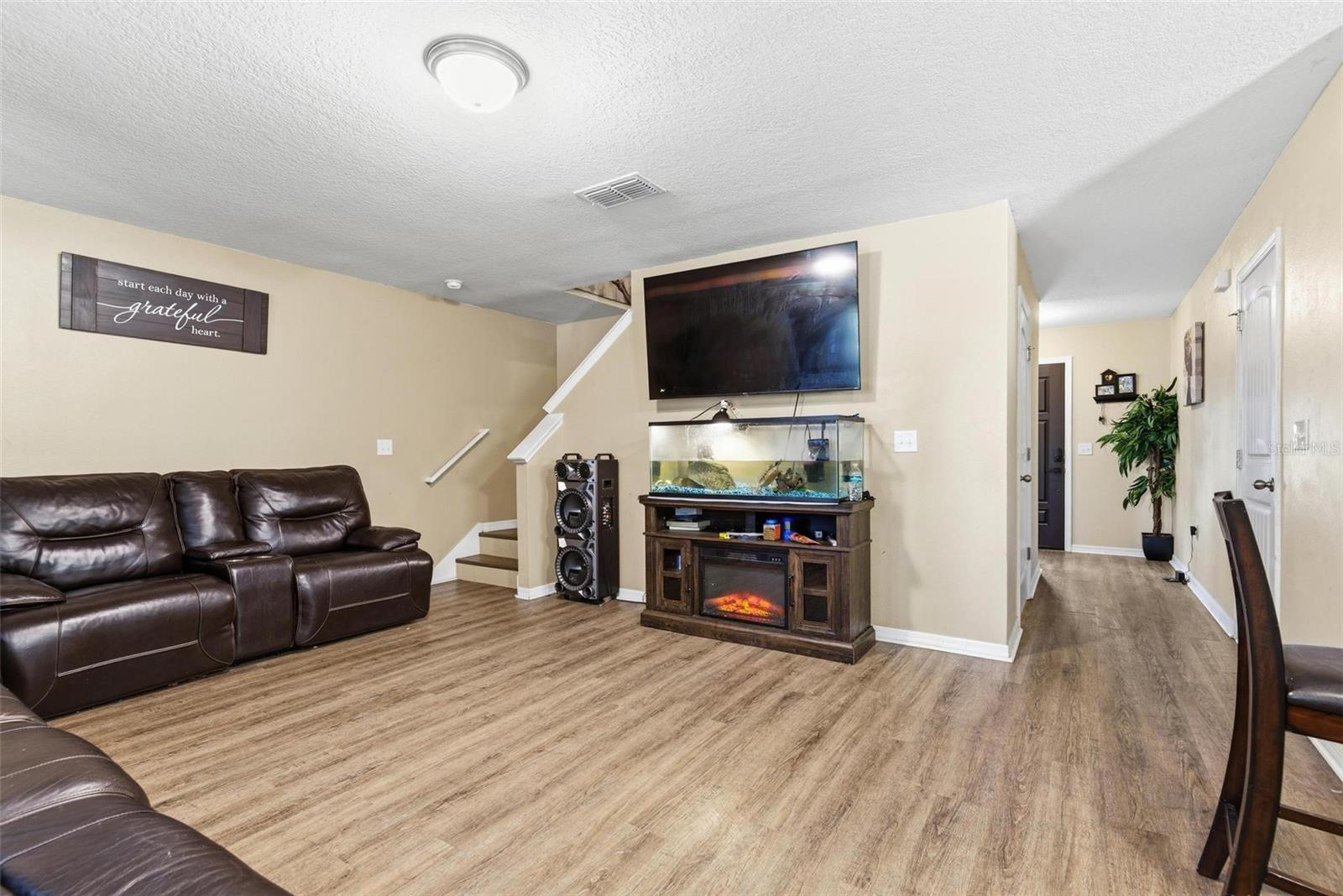 Image 11 of 37 For 51 Birchwood Drive