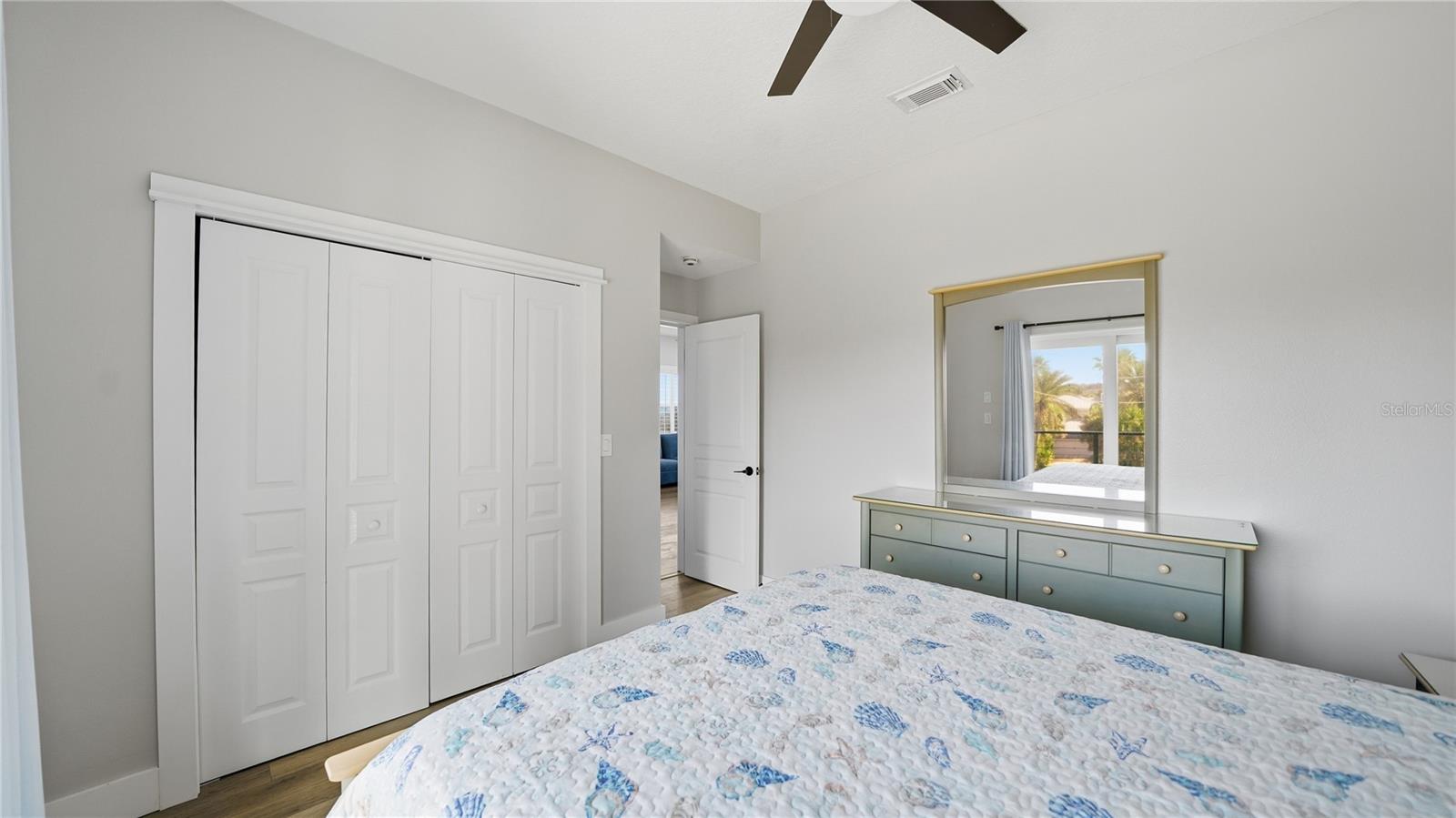 Image 23 of 82 For 3341 Ocean Shore Boulevard