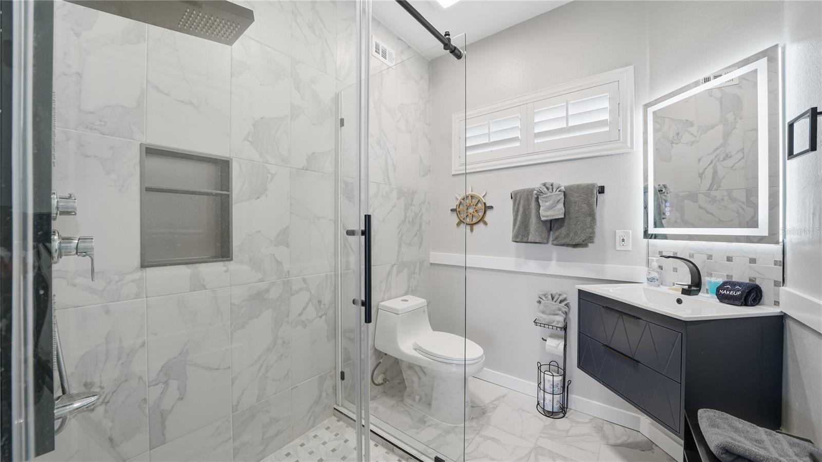 Image 25 of 82 For 3341 Ocean Shore Boulevard